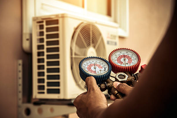 Professional Ac Installation technician working in Wellsville, PA